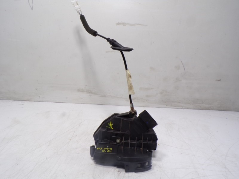 Recambio de cerradura puerta delantera derecha para ford mondeo lim. trend referencia OEM IAM 2066073 C18985101 C18985101