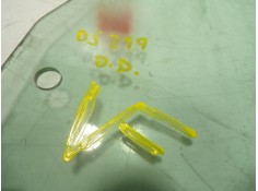 Recambio de cristal puerta delantero derecho para ford mondeo lim. trend referencia OEM IAM 2468504   2