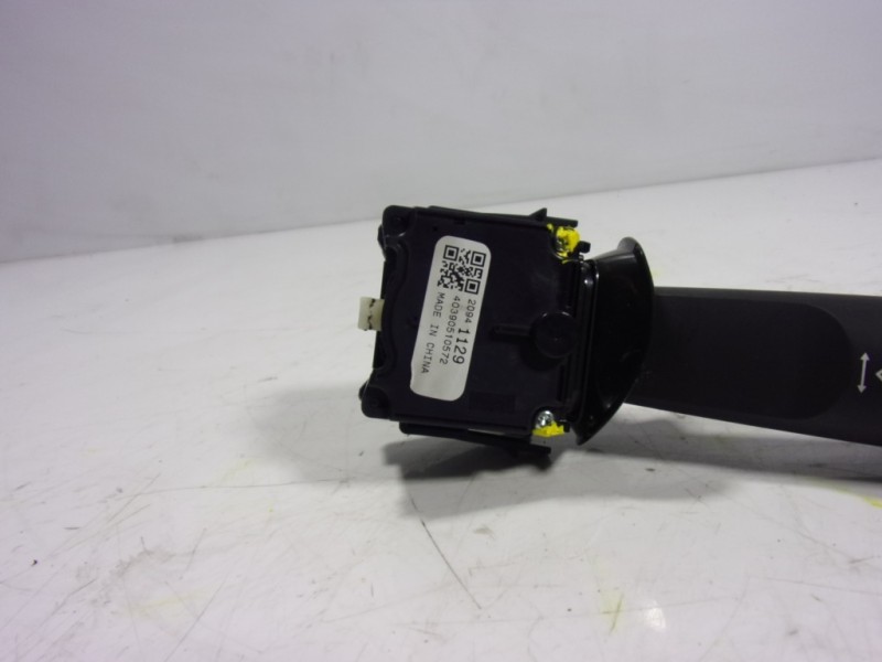 Recambio de mando intermitentes para opel astra j lim. 1.6 cdti dpf referencia OEM IAM 20941129 20941129 