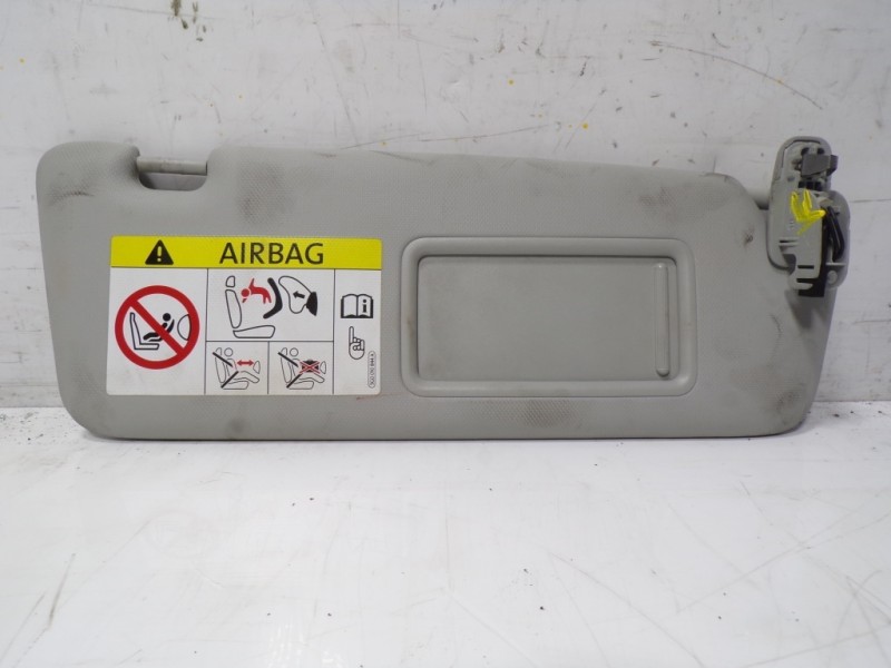 Recambio de parasol derecho para audi a3 (8v) 2.0 16v tdi referencia OEM IAM 8V0857552RFT9  