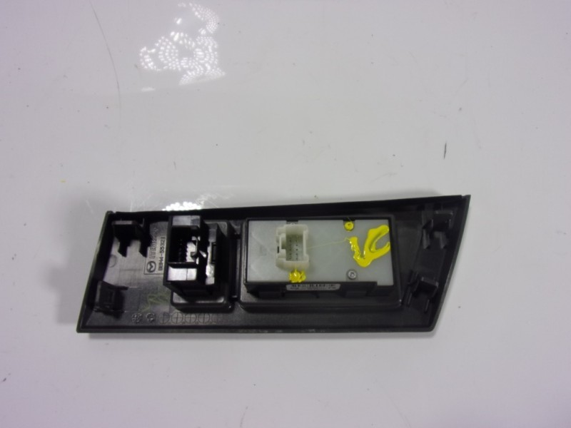 Recambio de modulo electronico para mazda 3 lim. (bl) 2.2 turbodiesel cat referencia OEM IAM BDB466170B BDB466170B 