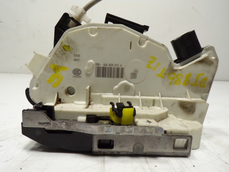 Recambio de cerradura puerta trasera izquierda para seat ibiza (6p1) 1.4 tdi referencia OEM IAM 6J0839015K 6J0839015K 