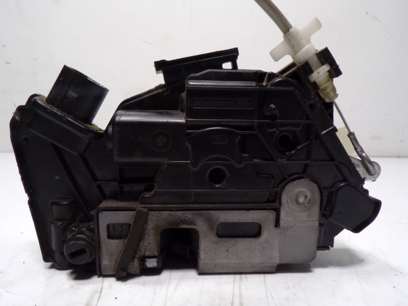 Recambio de cerradura puerta trasera izquierda para seat ibiza (6p1) 1.4 tdi referencia OEM IAM 6J0839015K 6J0839015K 