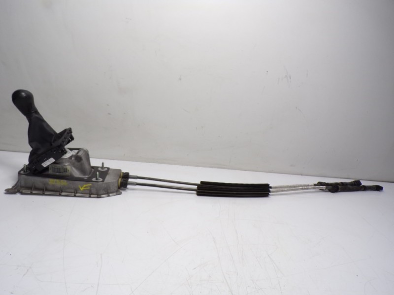 Recambio de palanca cambio para seat ibiza (6p1) 1.4 tdi referencia OEM IAM 6C0711049 6C0711049 