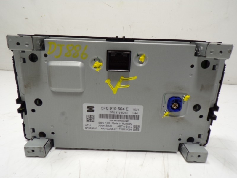 Recambio de pantalla multifuncion para seat ibiza (6p1) 1.4 tdi referencia OEM IAM 5F0919604EBBO 5F0919604E 