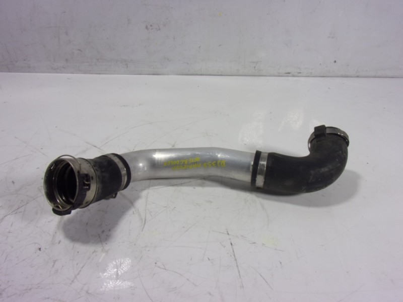 Recambio de tubo intercooler para hyundai santa fe essence 2wd referencia OEM IAM 282632F610  