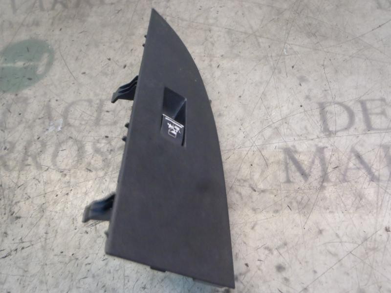 Recambio de mando elevalunas delantero derecho para seat leon (1p1) reference referencia OEM IAM 7L6959855BREH  