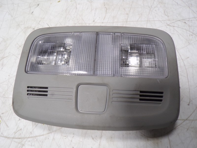 Recambio de piloto interior para suzuki vitara 1.4 16v boosterjet cat referencia OEM IAM  3623068L0 