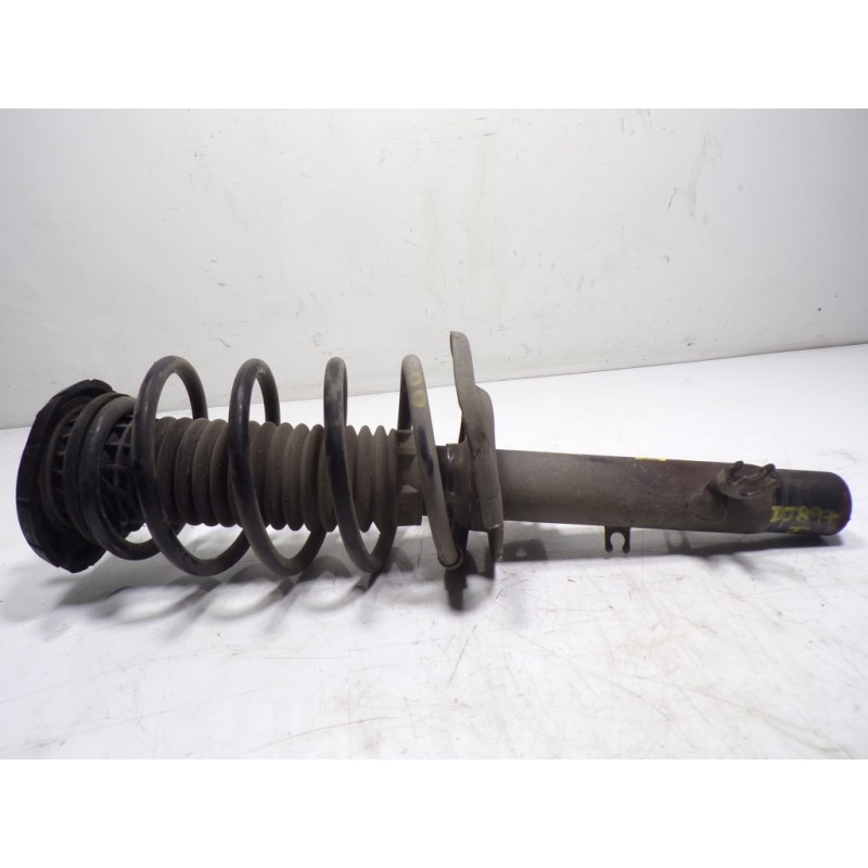 Recambio de amortiguador delantero izquierdo para peugeot 208 1.4 hdi fap referencia OEM IAM 9801729080 7291 