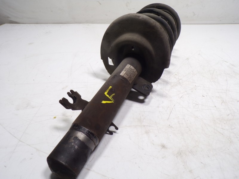 Recambio de amortiguador delantero izquierdo para peugeot 208 1.4 hdi fap referencia OEM IAM 9801729080 7291 