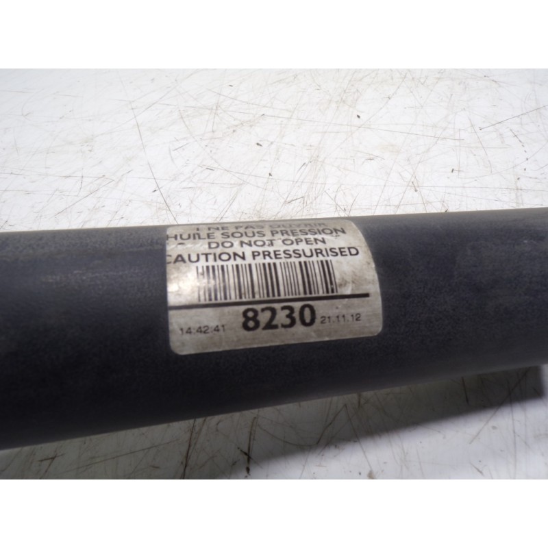 Recambio de amortiguador trasero derecho para peugeot 208 1.4 hdi fap referencia OEM IAM 9678823080 8230 