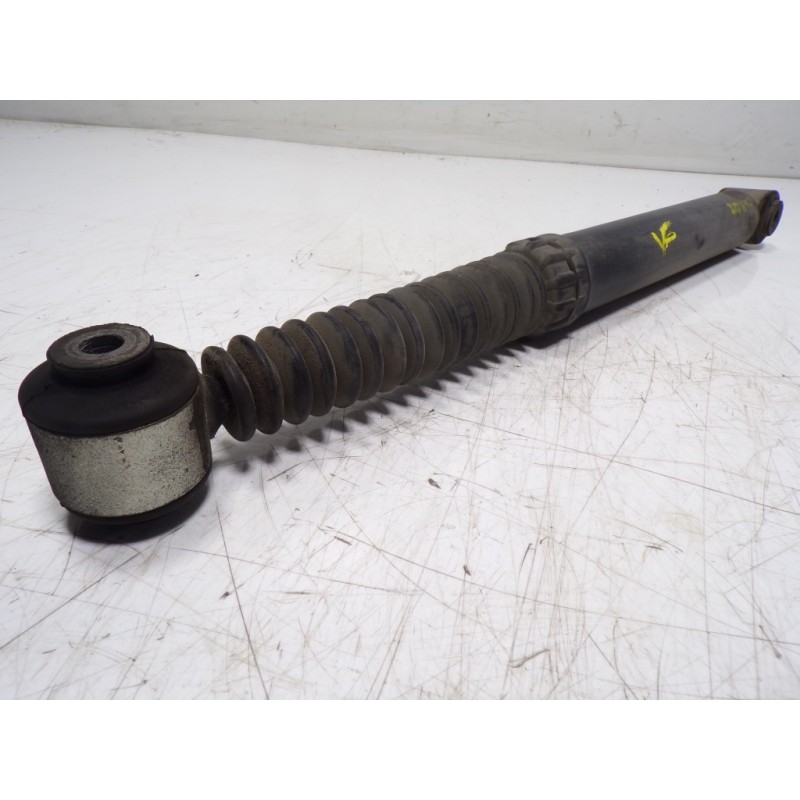 Recambio de amortiguador trasero izquierdo para peugeot 208 1.4 hdi fap referencia OEM IAM 9678823080 8230 