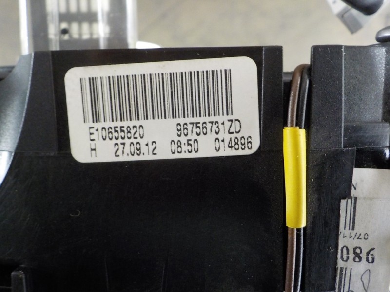 Recambio de mando luces para peugeot 208 1.4 hdi fap referencia OEM IAM 98030394ZD 96756731ZD 