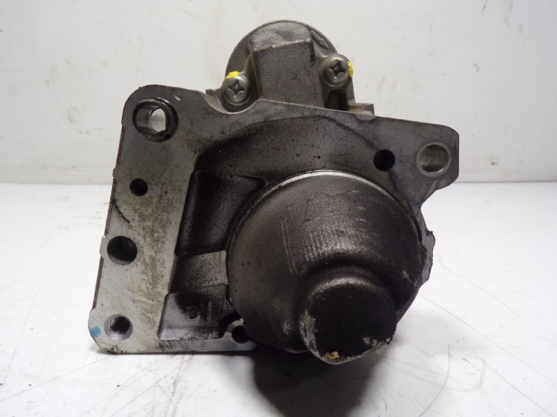 Recambio de motor arranque para peugeot 208 1.4 hdi fap referencia OEM IAM 5802Z8 966352888001 