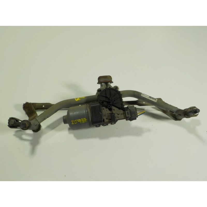 Recambio de motor limpia delantero para peugeot 208 1.4 hdi fap referencia OEM IAM 9673222580 0390241540 0390241540