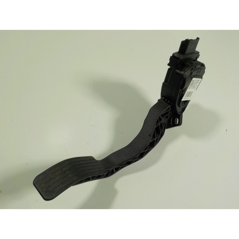 Recambio de potenciometro pedal para peugeot 208 1.4 hdi fap referencia OEM IAM 1601CW 9671433780 6PV00994941