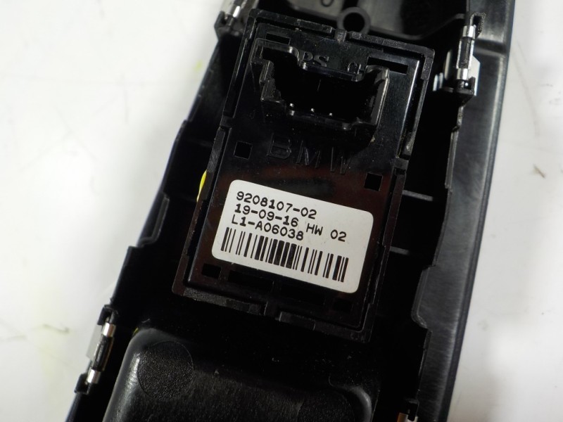 Recambio de mando elevalunas delantero derecho para bmw serie 2 gran tourer (f46) 218d referencia OEM IAM 61319208107 9208107 