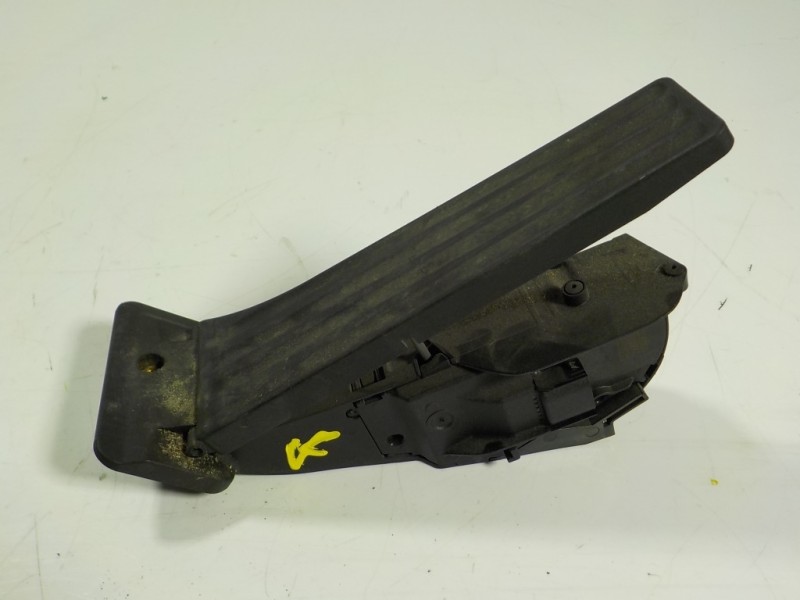 Recambio de potenciometro pedal para bmw serie 2 gran tourer (f46) 218d referencia OEM IAM 35406889822 35426859999 21490710
