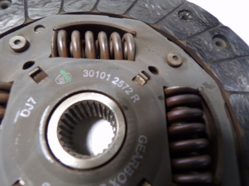 Recambio de kit embrague para mercedes-benz citan (w415) combi 1.5 cdi cat referencia OEM IAM A4152501100 301012572R 