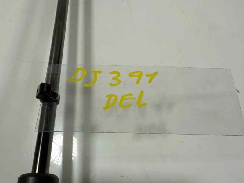 Recambio de amortiguador capot para kia sorento () emotion 4x4 referencia OEM IAM 811602P000 811702P000 3157230300