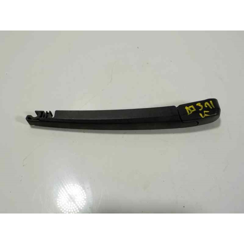 Recambio de brazo limpia trasero para kia sorento () emotion 4x4 referencia OEM IAM 988152P000  