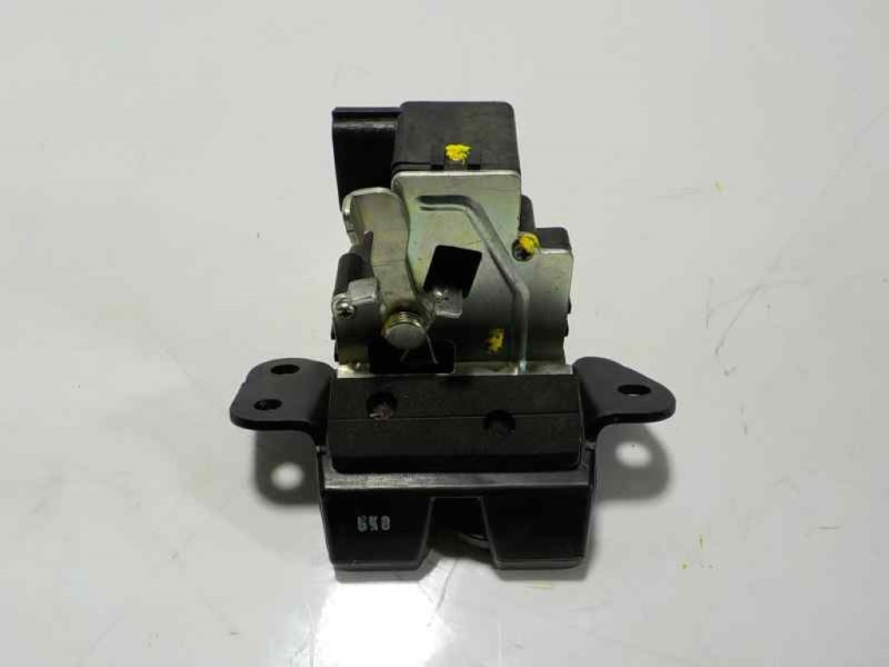 Recambio de cerradura maletero / porton para kia sorento () emotion 4x4 referencia OEM IAM 812301H000  
