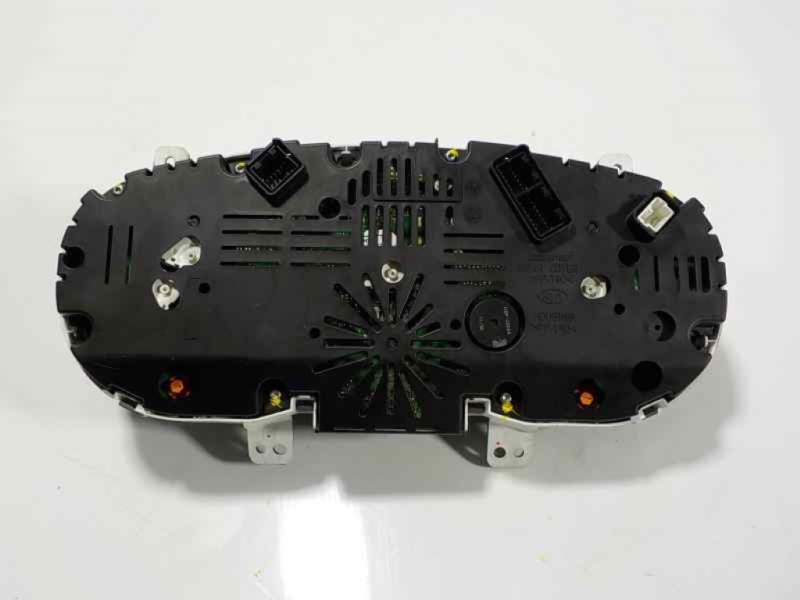 Recambio de cuadro instrumentos para kia sorento () emotion 4x4 referencia OEM IAM 940332P041 940332P041 11K21833