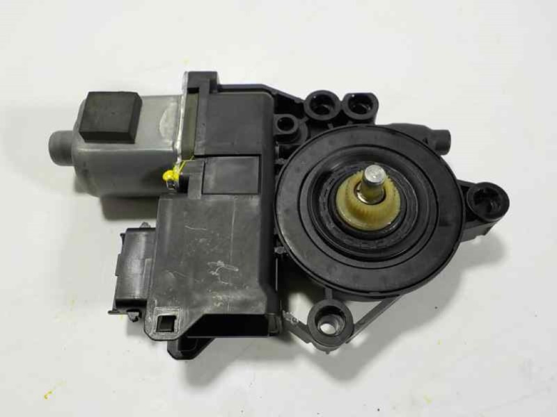 Recambio de motor elevalunas trasero derecho para kia sorento () emotion 4x4 referencia OEM IAM 834602P010 1137328730 