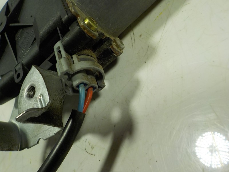 Recambio de elevalunas delantero izquierdo para nissan primera berlina (p11) 1.8 16v cat referencia OEM IAM   