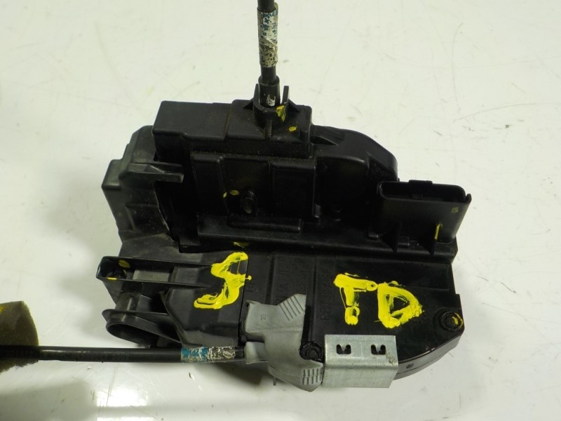 Recambio de cerradura puerta trasera derecha para nissan pulsar (c13) 1.5 turbodiesel cat referencia OEM IAM 825003ZL0A  