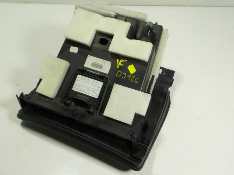 Recambio de guantera para nissan pulsar (c13) 1.5 turbodiesel cat referencia OEM IAM 685003ZL2A  