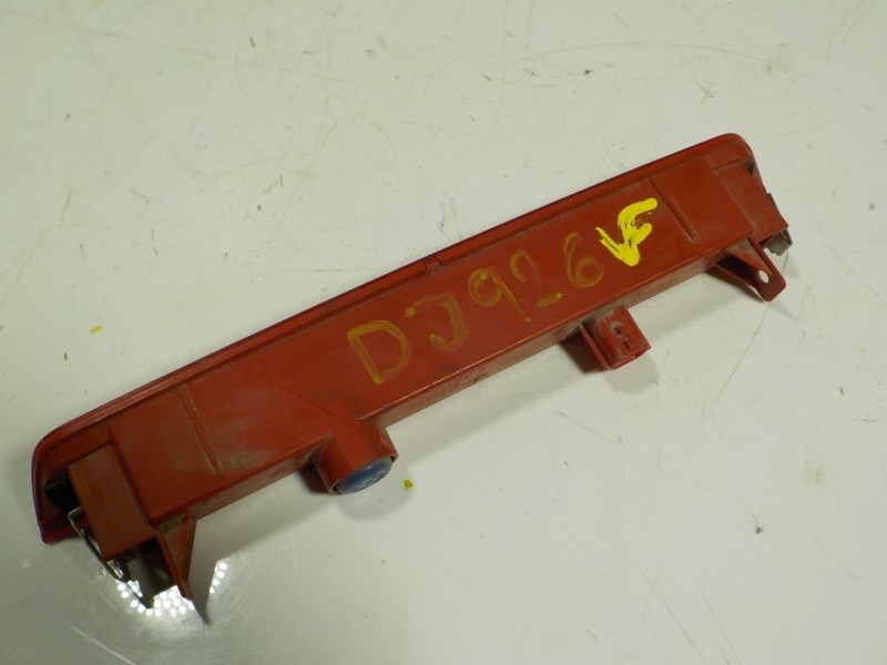 Recambio de piloto trasero central para nissan pulsar (c13) 1.5 turbodiesel cat referencia OEM IAM 265903ZL0A  