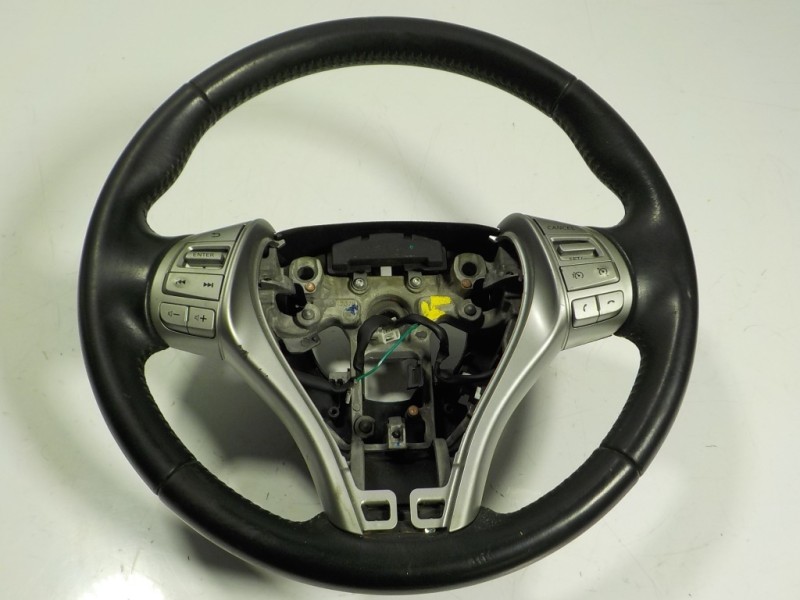 Recambio de volante para nissan pulsar (c13) 1.5 turbodiesel cat referencia OEM IAM 484303ZL2C 34220770B 