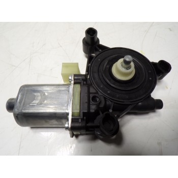 MOTOR ELEVALUNAS DELANTERO IZQUIERDO 5Q0959801C 5Q0959801C 