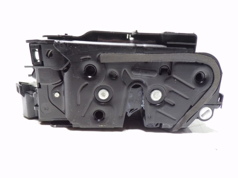 Recambio de cerradura puerta trasera izquierda para seat leon (kl1) 1.0 tsi referencia OEM IAM 5TA839015L A5L5TA839015L 