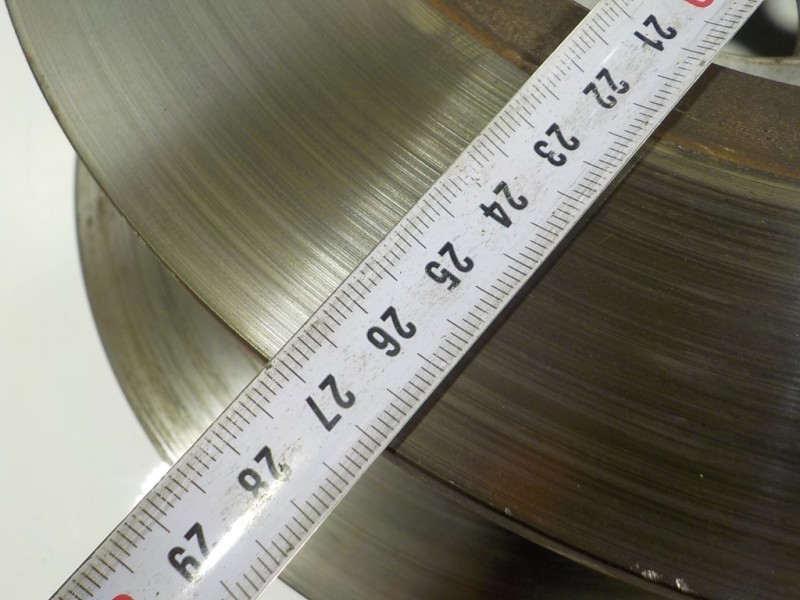 Recambio de disco freno trasero para seat leon (kl1) 1.0 tsi referencia OEM IAM 5Q0615601D  