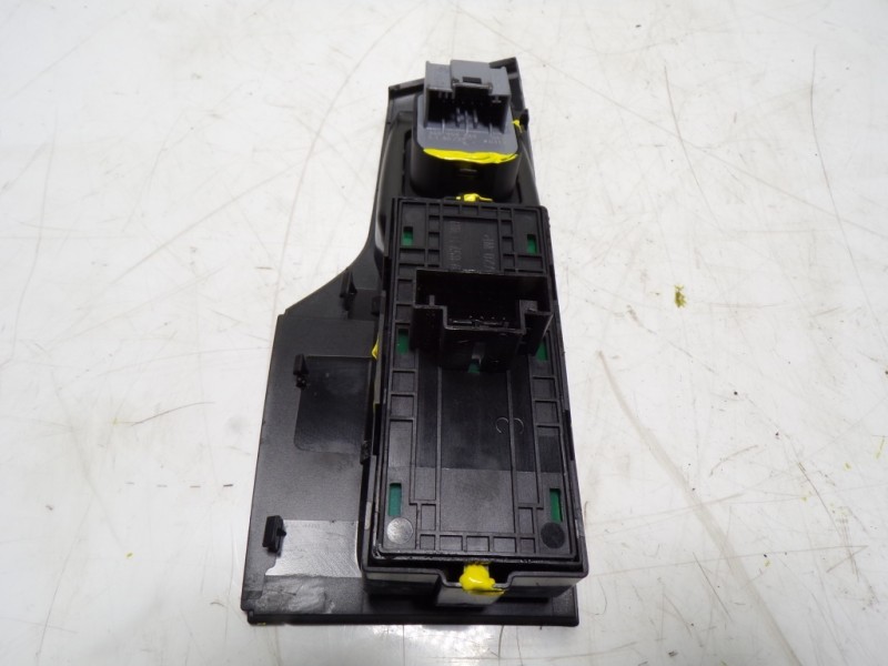 Recambio de mando elevalunas delantero izquierdo para seat leon (kl1) 1.0 tsi referencia OEM IAM 5G0959857DWHS 5G0959857D 