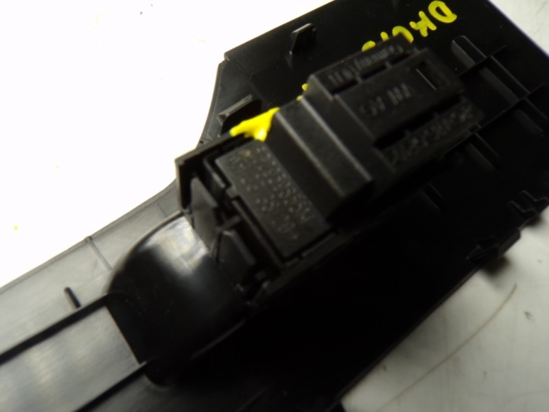 Recambio de mando elevalunas trasero derecho para seat leon (kl1) 1.0 tsi referencia OEM IAM 5G0959855MWHS 5G0959855M 