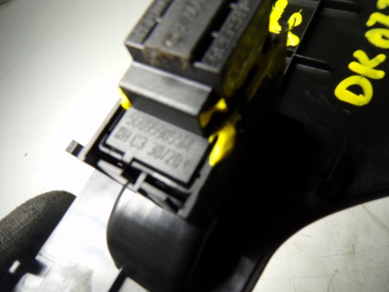 Recambio de mando elevalunas trasero izquierdo para seat leon (kl1) 1.0 tsi referencia OEM IAM 5G0959855MWHS 5G0959855M 