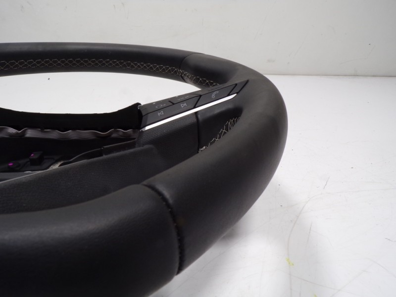 Recambio de volante para seat leon (kl1) 1.0 tsi referencia OEM IAM 5FA419091BWVV 311190899032AE 