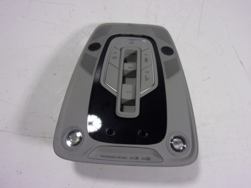 Recambio de piloto interior para audi q5 (fyb) 2.0 16v tdi referencia OEM IAM 80A947135BJBC5  