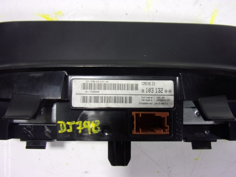 Recambio de cuadro instrumentos para citroën c4 cactus 1.6 e-hdi fap referencia OEM IAM 9813854080 9810313280 