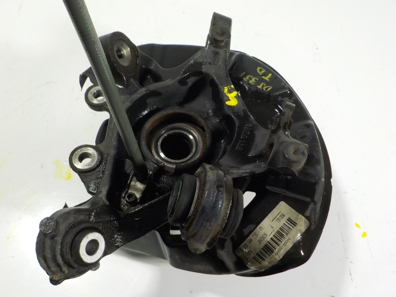 Recambio de mangueta trasera derecha para bmw serie 1 lim. (f20) 2.0 turbodiesel referencia OEM IAM   