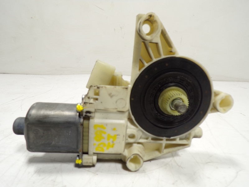 Recambio de motor elevalunas trasero izquierdo para mercedes-benz clase e (w212) lim. e 200 cdi blueefficiency (212.005) referen