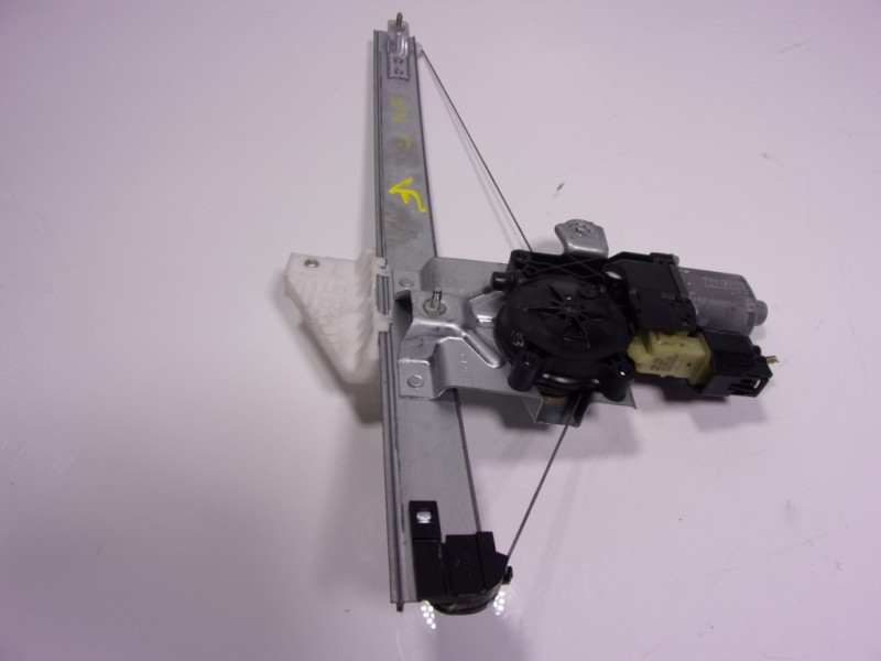 Recambio de elevalunas trasero izquierdo para ford kuga (cbs) 1.5 ecoboost cat referencia OEM IAM 2138708 0130822734 