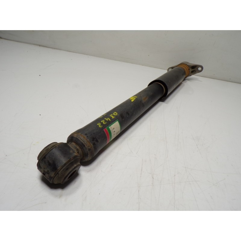 Recambio de amortiguador trasero derecho para mazda cx-5 center-line awd referencia OEM IAM K07028910A 28700A 