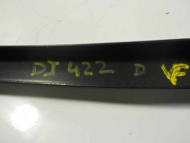 Recambio de brazo limpia delantero derecho para mazda cx-5 center-line awd referencia OEM IAM KD5167321A  