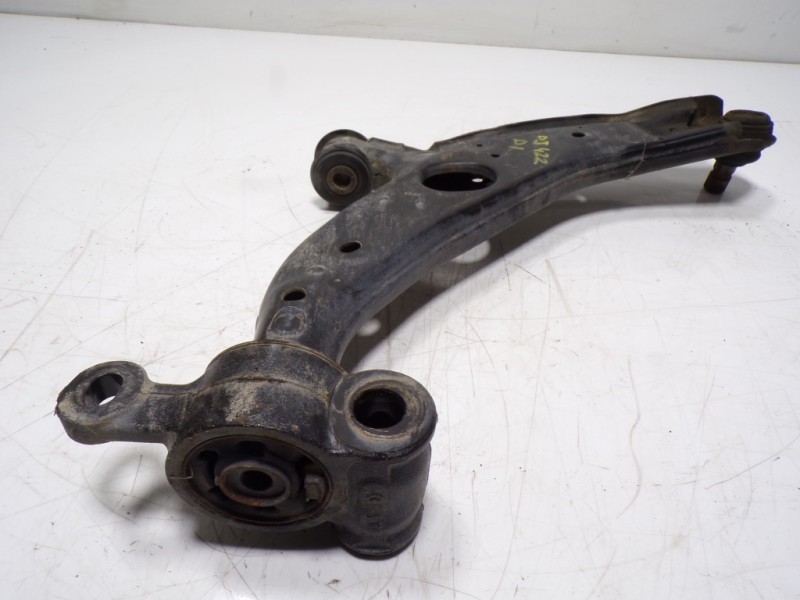 Recambio de brazo suspension inferior delantero izquierdo para mazda cx-5 center-line awd referencia OEM IAM KA1G34350  