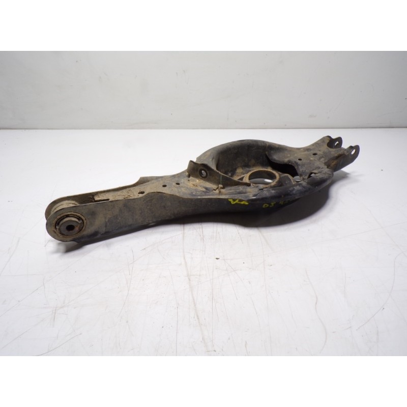 Recambio de brazo suspension inferior trasero derecho para mazda cx-5 center-line awd referencia OEM IAM KD3528300  