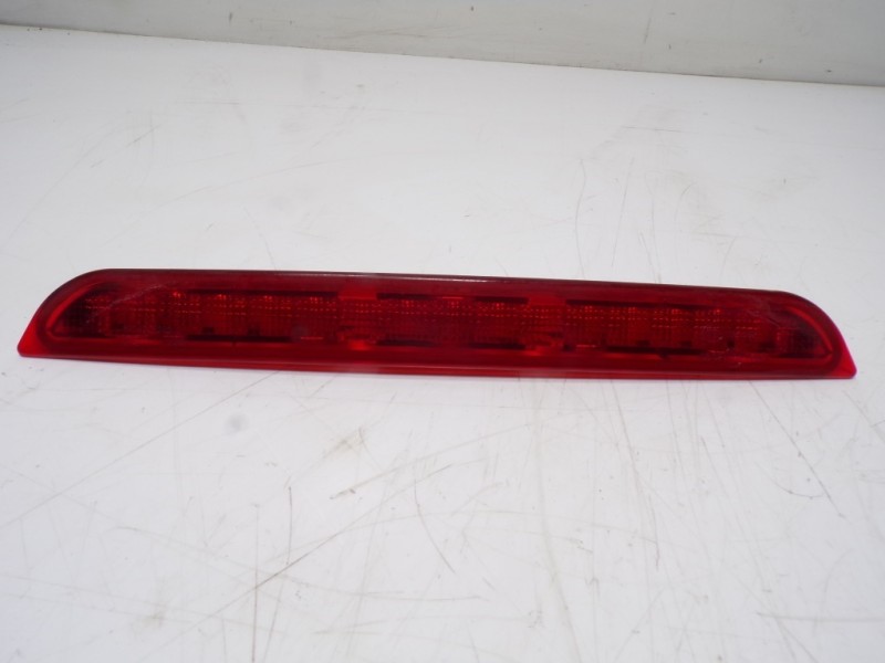 Recambio de piloto trasero central para mazda cx-5 center-line awd referencia OEM IAM KD5351580B KD6361580 